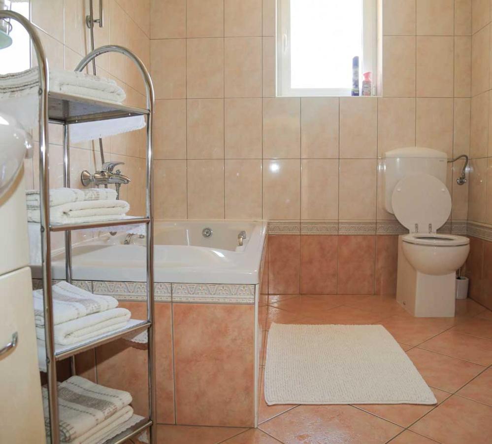 Adrian-Apartments-51511-Malinska-Otok-Krk Primorska 21 Eksteriør bilde